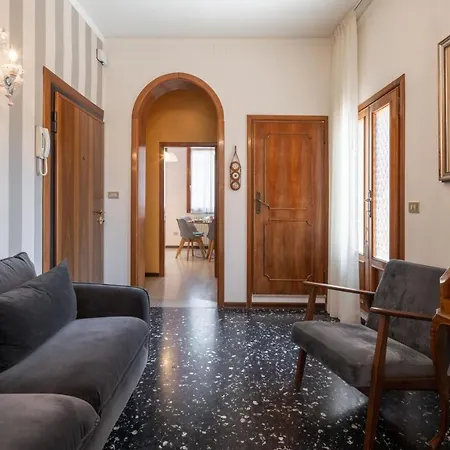 Apartment Rooftop Canal Grande
